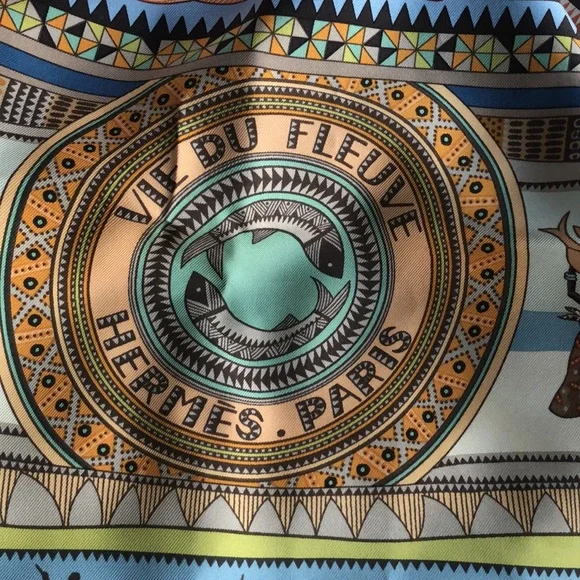 Hermes scarf - Picture 8 of 17